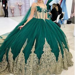 Glittler Green Black Quinceanera Prom Dresses Gold Lace Appliques Sweet 15 Gowns Spaghetti Strap Bead Vestidos De 15 Anos Ball Gowns