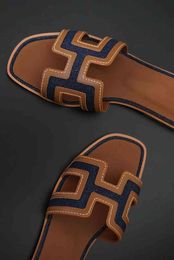 Original Slipper Oran Slides Designer Ms Sandals Version Gold Brown and Macarone