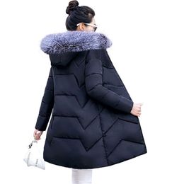 Big Fur Winter Coat Female Jacket New 2019 Hooded Parka Warm Winter Jacket Women Wadded Ladies Plus Size 6xl Women's Down Jacket T200319