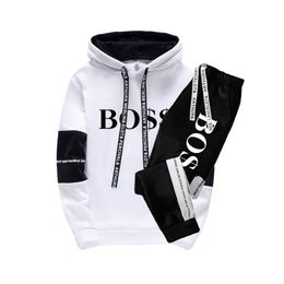 Men s Casual Tracksuit Letter Black And White Colour Matching Hooded Top Trousers 2 Piece Outdoor Leisure Set S 3XL 220718