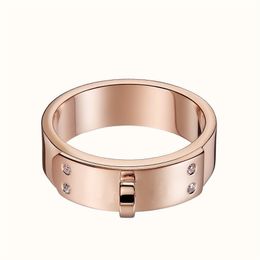 Women Rose Gold Ring Designer Rings With Side Stones Luxury Golds Diamond Belt Buckles Designs Men Ring Womens Jewellery Wedding Gifts