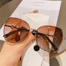 Personalised designer sunglasses metal round fpolarized sunglasses womens sun shading face plain
