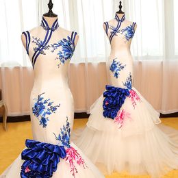 Hostess dress female Ethnic Clothing 2022 new elegant long model walk show adult trailing cheongsam blue and white porcelain performance Garment