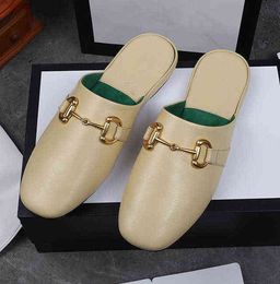 2022 spring new round head flat bottomed Baotou simple horse clasp casual wear slippers full leather women's shoes