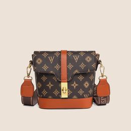 2022 New Women Leisure Crossbody Bag Ladies Solid Hasp Shoulder Bag Hand Bag Luxury Purses Handbags Bolsas Female