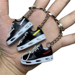 3D Mini Sneakers Keychain Mobile Phone Key Pendant AF1 Sports Shoes Gift Box Suit Gifts For Man Boyfriend 2021 Birthday Present AA220318