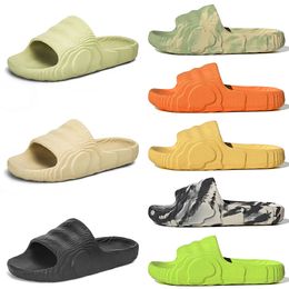 2022 Autêntico Adilette 22 Sliders Slipers Slides Designer Sandals Mens Womens Deserto Cinzento Sand Magia Lime Luxo Luxo Pantoufle Flip Plataforma Scafs Sandales