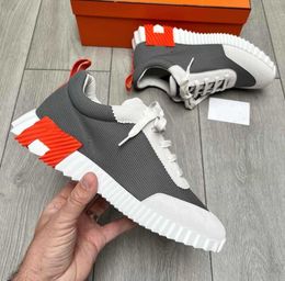 Scarpe casual designer che rimbalzano sneaker leggera a maglie in pelle scamosciata capra traspirante da uomo esterno da uomo comodo calzatura eu38-46 eu38-46