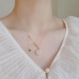 Pendant Necklaces Natural Emerald Round White/Green Wada Gold Necklace Ladies Elegant Wedding Party Fashion Jewellery Clavicle Chain GiftPenda