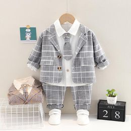Clothing Sets Children Clothes 2022 Spring Baby Boys Toddler Infant Outfits Born Plaid Coats T Shirt Pants Kids 3 Piece SuitClothing