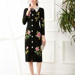 Casual Dresses 2022 Fall Style Retro Ethnic Embroidery Flowers Long Sleeve Water Soluble Hollow Slim Dress High Quality