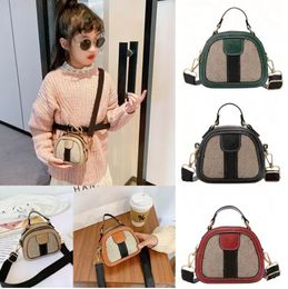 Classic Letter Crossbody Bag Children Girls Handbag Outdoor Travel PU Leather Shoulder Messager Bags Retro Vintage Totes Pouch Fashion Handbags Gift