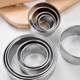 Baking Moulds 11pcs/set Stainless Steel Round Cookie Biscuit Cutters Circle Pastry Metal Ring Moulds For Kitchen DIY MoldBaking