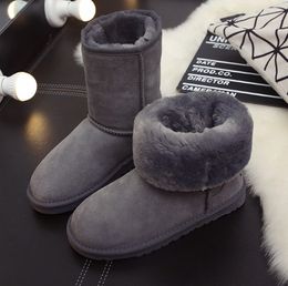 Factory sale High Quality Women's Classic short Boots Womens Snow boots Winter boots leather boot US SIZE 5---13