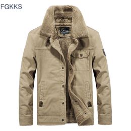 FGKKS Winter Men Jacket Men's Fashion Fleece Fur Collar Jackets Male Tactical Mens Warm Jackets Coats 201127