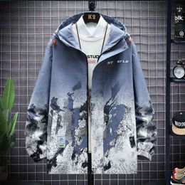 2022 Spring Autumn New Fashion Jacket Men Hooded Japanese Style Casual Jackets Streetwear Windbreaker Mens Windproof Clothing Y220803