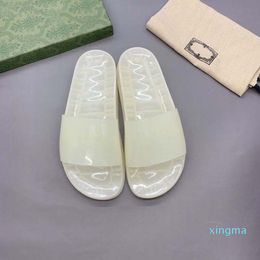 2022 new design flat sandal Luxury Designer slippers embroidery black slippers shallow beach leisure indoor