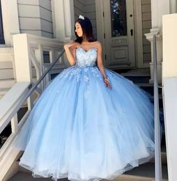 2022 Sky Blue Simple Sexy Lace Quinceanera Prom Dresses Sweetheart Beaded Hand Made Flowers Tulle Evening Party Sweet 16 Dress