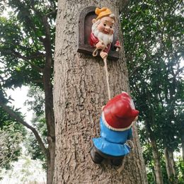 Garden Climbing Gnomes Tree Decor Cute Gnome Statue Art Resin Dwarf Sculpture for Yard Outdoor Decoration Ornaments 220721