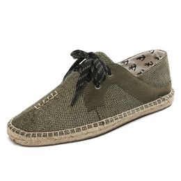 2022 Novos sapatos de lona de palha respirável Cânhamo de palha corda homens grandes tamanho 36-44 EUR moda respirável confortável preto branco verde casual três 1024