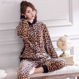 Winter Women Pyjama Sets Thick Flannel Coral Velvet Long Sleeves Cartoon Nightwear Thick Warm Leopard Print Long Nightgown L220803