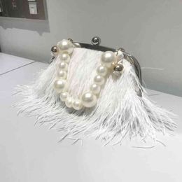 purse gift bags UK - Evening Bag Luxury Feather Party Clutches Handbag with Big Bead Chain Lady Phone Cosmetic Handle Dinner Purse Ladies Bride Gift Bags 0628