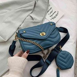 HBP Crossbody Bag Trendy Wavy Striped Pu Leather s for Women 2022 Thick Chain Shoulder Ladies Stylish Handbag with Keychain Pouch 220727