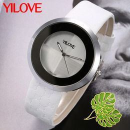 Quartz Movement Men's Business Watch Simple Fashion Three-Pin Design Chronograph Clock 40mm Round Stainless Steel Case Trend Dress Wristwatch