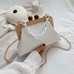 2022 new fashion Pattern PU Leather Clip Bag For Women Small Chain Shoulder Lady Shell Crossbody Fashion Handbags