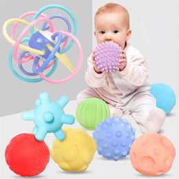 6pcs Soft Baby Toys Textured Multi Rattle Balls Colorful Child Touch Grasping Hand Squeeze Ball Toys Infant Sensory Massage Ball 220531