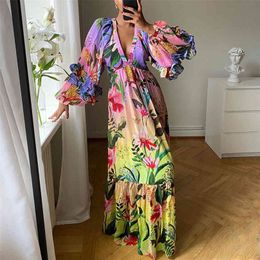 Women Long Maxi Dresses 2021 Floral Print Vintage Deep V Neck Sandbeach Holiday Dress Bohemian Vestidos African Sexy Party Dress 210325