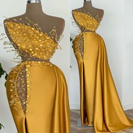 2022 Plus Size Arabic Aso Ebi Gold Luxurious Stylish Prom Dresses Beaded Crystals Evening Formal Party Second Reception Birthday Engagement Gowns Dress ZJ266