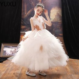 Luxurious Flower Girl Dress Long Train With Bow Bead 3D Flowers Appqulies Ball Gown Princess First Holy Communion Gowns 403