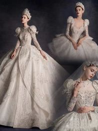 Vestidos de bola de luxo Vestidos de noiva Jeia Longsleeves Organza lantejas de folhas em camadas Apliques renda de casamento árabe vestidos de noiva Crystal vestidos de novia