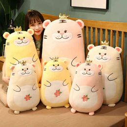Pc Cm Beautiful Crown Tiger Hugs Kawaii Dolls Filled Soft Cute Animal Pillow For Kids Baby Birthday Gift J220704
