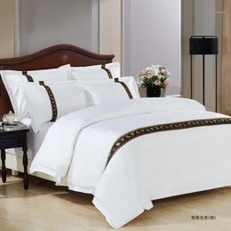 Bedding Sets 2022 Promotion 100% Cotton Home El Set SWhite Luxury Satin Strip Bed Line Four Pieces Sheet Duvet Cover&2 Pillowcases