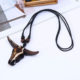 Sculpture Cow Head Necklaces Art Animal Head Pendant Fashion Jewellery Necklace for Women Men Home Decor Gift