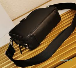 2022 brand women designers Men handbag mens shoulder bags real leather chain crossbody bag handbags