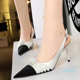 Dress Shoes Luxury Fashion Pearl Bowknot Kitten Heels Women Pumps Sexy Party Hollow Buckle Strap Stiletto 7 CM Sandals Pointy