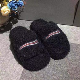 Ladies New woolen Sheepskin Winter slipper fur one piece lamb wool warm and comfortable wear resistant rubber flat slippers 35-42 mkhhj87498