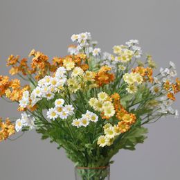 Dekoratif Çiçek Çelenkleri 30 Başlıca İpek Daiman Çiçek Yapay Bitkiler Papatya Buket Ev Dekor Dek Malzemeleri Düğün Partisi Bahçesi PO P P