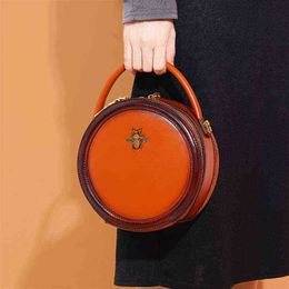 Women New Type Messenger Bag Fashionable Women's Handbag Small Round Bag Handmade Leather Bag 220615