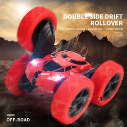 1 16 2 4G Mini High Speed RC Car 360 Degree Rotary Rollover High speed Double Sided Stunt Childrens Remote Control Toys 220531