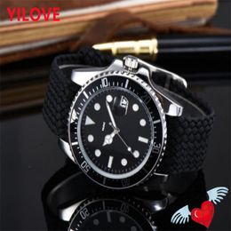 Top Designer Women Men Watch 40mm Japan Quartz Movement Clock Top Quality Stainless Steel Case Nylon Strap Waterproof Business Multi-function Wristwatches