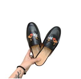Women Summer Slippers Stylish comfortable lady genuine leather Embroidery simplicity flat female non slip versatile sandals G73018