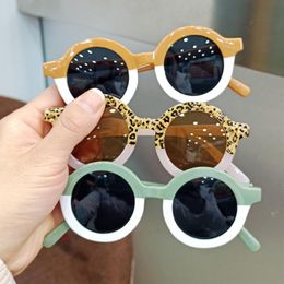 Sunglasses Fashion Retro Round Kids Brand Designer Children Boys Girls Baby Outdoors Goggle Shades EyewearSunglasses