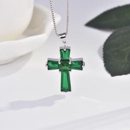 Pendant Necklaces Trendy Luxury Green Zircon Cross Necklace For Women Silver Color Female Jewelry Party Accessories Birthday GiftsPendant