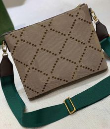 699130 newest luxurys designers women shoulder Bag leather men Messenger bag Fashion Vintage women famous purse canvas clutch crossbody bag size 31X24.5X5cm