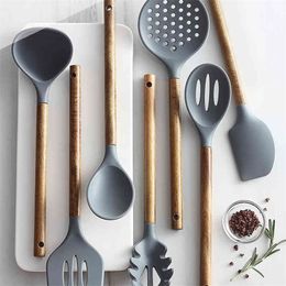 Silicone Cooking Utensil Set of 6 Nonstick Cooking Spatulas Spoon Strainer Slotted Spoon Pasta Fork Best Kitchen Gadgets 210326