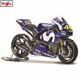 MaistoMaisto 1:18 YZR-M1 World hip Rossi original authorized simulation alloy motorcycle model toy 220418